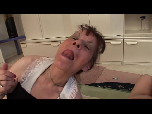 ❤️ Two grandmothers and one grandfather have a threesome Porno at en-gb.sexuria-net.ru ❌️